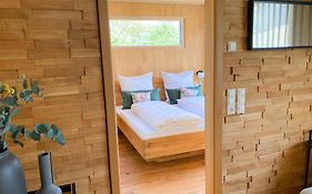 Beim Dorfbach I DIE HOFCHALETS