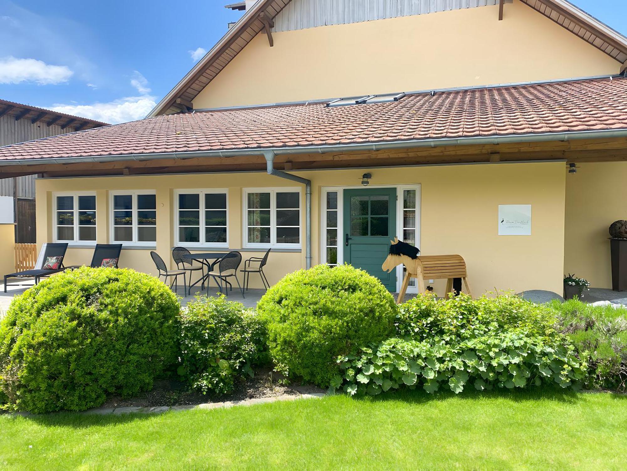 Beim Dorfbach I DIE HOFCHALETS Kressbronn am Bodensee Exterior foto